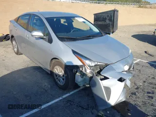 2017 Toyota Prius Two z VIN JTDKBRFU9H3574432, wystawiony jako IAAI lot #41347091 z przebiegiem 104 419 mil mil oraz . Historia ofert i sprzedaży dostępna na DreamBid. Obrazek 1.