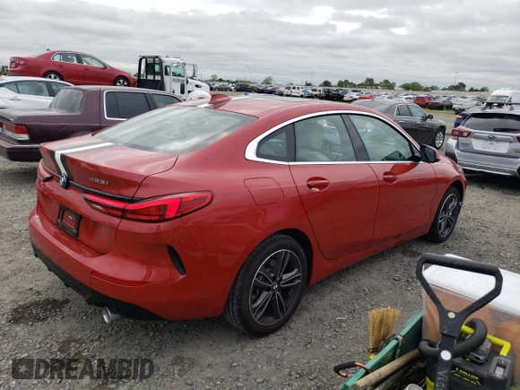 2021 BMW 2 Series 228i z VIN WBA53AK08M7H78589, wystawiony jako Copart lot #51866135 z przebiegiem 8 191 mil mil oraz Szkoda całkowita • Salvage title. Historia ofert i sprzedaży dostępna na DreamBid. Obrazek 3.