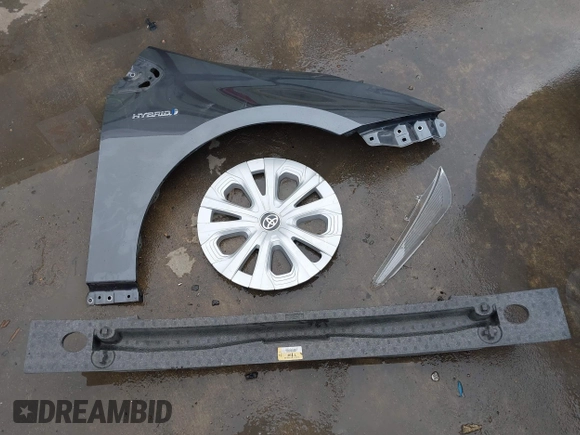 2022 Toyota Prius L Eco with VIN JTDKAMFU4N3183352, listed as a IAAI auction lot 42170623 with 52,244 mi miles and . Bid and sale history available at DreamBid. Image 12.