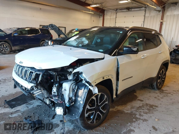 2024 Jeep Compass Limited with VIN 3C4NJDCN2RT593278, listed as a IAAI auction lot 41196538 with 6,304 mi miles and . Bid and sale history available at carsss.com. Image 17.