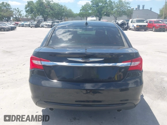 2013 Chrysler 200 Limited with VIN 1C3CCBCG0DN543371, listed as a IAAI auction lot 41968600 with 94,560 mi miles. Bid and sale history available at carsss.com. Image 16.