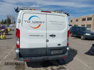 2018 Ford Transit с VIN 1FTYE1YM3JKA17401, выставлен на аукционе IAAI как лот 41692518 с пробегом 145 472 миль миль и . История ставок и продаж доступна на DreamBid. Изображение 16.