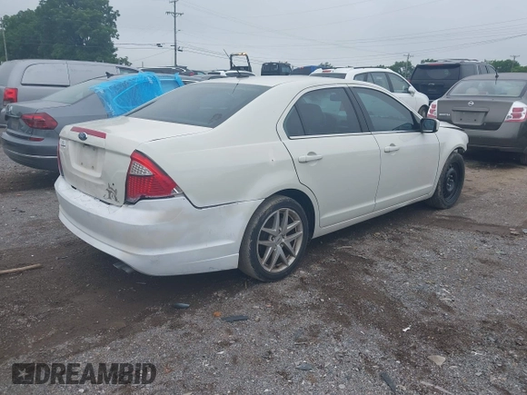 2012 Ford Fusion SEL z VIN 3FAHP0JAXCR220407, wystawiony jako IAAI lot #42548615 z przebiegiem 240 471 mil mil oraz . Historia ofert i sprzedaży dostępna na DreamBid. Obrazek 4.