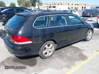 2009 Volkswagen Jetta z VIN 3VWTZ71K79M298761, wystawiony jako IAAI lot #42788621 z przebiegiem 157 195 mil mil oraz . Historia ofert i sprzedaży dostępna na DreamBid. Obrazek 4.