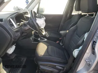 2019 Jeep Renegade Latitude z VIN ZACNJBBBXKPK03355, wystawiony jako Copart lot #49883895 z przebiegiem 40 023 mil mil oraz Szkoda całkowita • Salvage title. Historia ofert i sprzedaży dostępna na DreamBid. Obrazek 7.