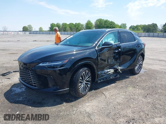 2024 Lexus RX 350 z VIN 2T2BAMBA1RC046647, wystawiony jako IAAI lot #42043636 z przebiegiem 2 595 mil mil oraz . Historia ofert i sprzedaży dostępna na DreamBid. Obrazek 17.