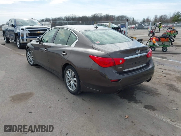 2016 Infiniti Q50 2.0t Premium with VIN JN1CV7AR3GM250651, listed as a IAAI auction lot 41768184 with 105,621 mi miles. Bid and sale history available at carsss.com. Image 3.