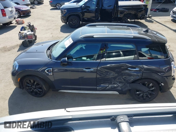 2019 MINI Countryman Cooper S with VIN WMZYT3C51K3E95266, listed as a IAAI auction lot 42531352 with 67,987 mi miles and . Bid and sale history available at DreamBid. Image 13.