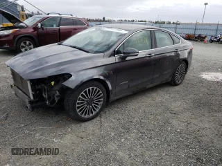 2018 Ford Fusion Hybrid Titanium with VIN 3FA6P0RU3JR212104, listed as a Copart auction lot 41116553 with 111,721 mi miles. Bid and sale history available at carsss.com. Image 1.