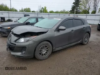 2012 Mazda 3 i Touring z VIN JM1BL1L78C1685085, wystawiony jako Copart lot #58909915 z przebiegiem 293 409 mil mil oraz Szkoda całkowita • Salvage title. Historia ofert i sprzedaży dostępna na DreamBid. Obrazek 1.