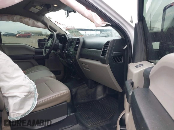2018 Ford F-250 XL with VIN 1FT7W2B63JEB70397, listed as a IAAI auction lot 41637099 with 163,126 mi miles and . Bid and sale history available at DreamBid. Image 5.