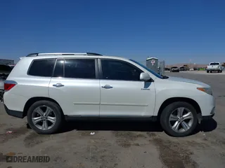 2012 Toyota Highlander Limited with VIN 5TDYK3EH5CS081107, listed as a IAAI auction lot 41659577 with 191,177 mi miles. Bid and sale history available at carsss.com. Image 13.