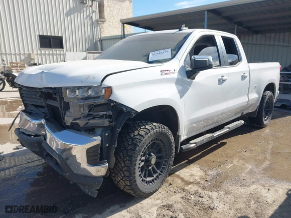 2019 Chevrolet Silverado 1500 LT with VIN 1GCRYDED9KZ239788, listed as a IAAI auction lot 41342379 with 93,872 mi miles. Bid and sale history available at carsss.com. Image 2.