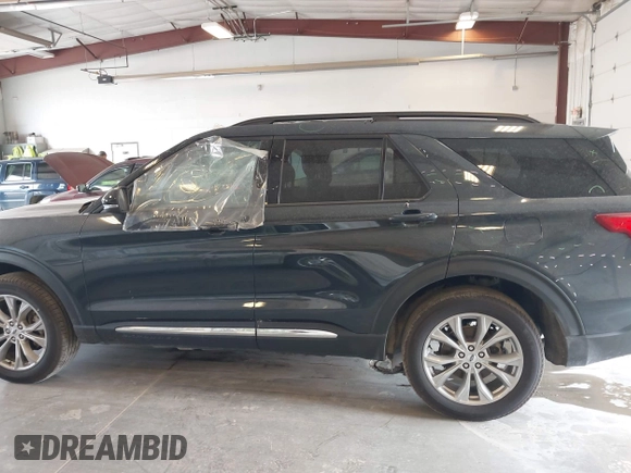 2023 Ford Explorer XLT z VIN 1FMSK8DH2PGA78746, wystawiony jako IAAI lot #42083757 z przebiegiem 11 592 mil mil oraz . Historia ofert i sprzedaży dostępna na DreamBid. Obrazek 14.