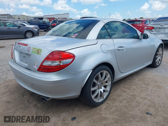2005 Mercedes-Benz SLK 230/320 with VIN WDBWK56F65F042365, listed as a IAAI auction lot 42521851 with 106,040 mi miles and . Bid and sale history available at DreamBid. Image 4.