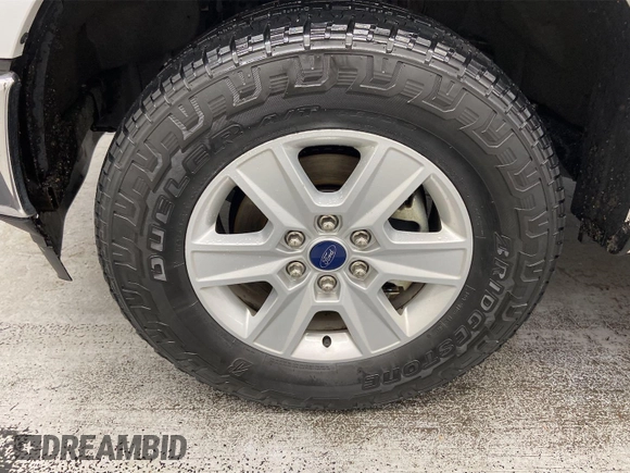 2020 Ford F-150 XL с VIN 1FTFX1E47LKD53514, выставлен на аукционе IAAI как лот 42801195 с пробегом 152 622 миль миль и . История ставок и продаж доступна на DreamBid. Изображение 28.
