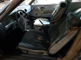 1979 Datsun 280ZX z VIN HGS130119790, wystawiony jako Copart lot #41504935 z przebiegiem 36 796 mil mil oraz Tytuł czysty. Historia ofert i sprzedaży dostępna na DreamBid. Obrazek 7.