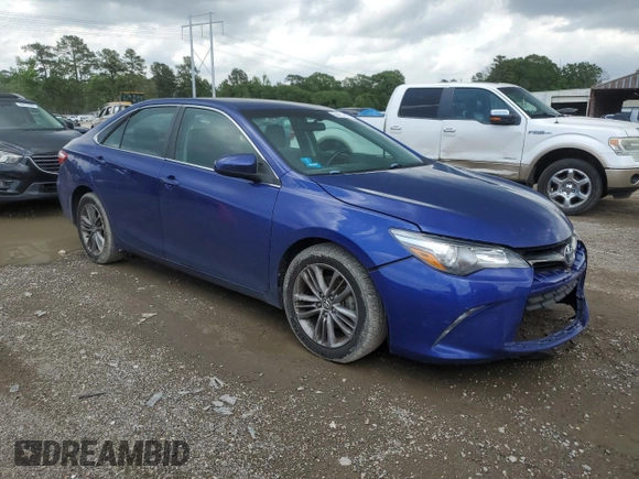 2015 Toyota Camry XLE with VIN 4T1BF1FK1FU919881, listed as a Copart auction lot 54233945 with 139,173 mi miles and Salvage Title. Bid and sale history available at carsss.com. Image 4.