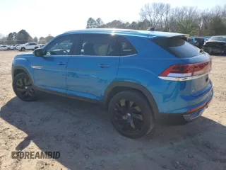 2024 Volkswagen Atlas SE with VIN 1V2JE2CA2RC210518, listed as a Copart auction lot 50130075 with 32,939 mi miles and Salvage title. Bid and sale history available at DreamBid. Image 2.