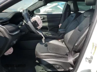 2022 Jeep Compass High Altitude с VIN 3C4NJDCB8NT211481, выставлен на аукционе Copart как лот 59004085 с пробегом 6 459 миль миль и Списание • Salvage title. История ставок и продаж доступна на DreamBid. Изображение 7.