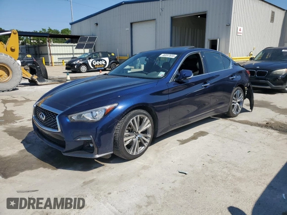 2021 Infiniti Q50 Signature Edition z VIN JN1EV7CP0MM705150, wystawiony jako Copart lot #46897655 z przebiegiem 23 688 mil mil oraz Czysty tytuł • Clean title. Historia ofert i sprzedaży dostępna na DreamBid. Obrazek 1.