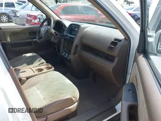 2002 Honda CR-V EX with VIN JHLRD78852C095223, listed as a IAAI auction lot 41812856 with 234,219 mi miles and . Bid and sale history available at DreamBid. Image 5.