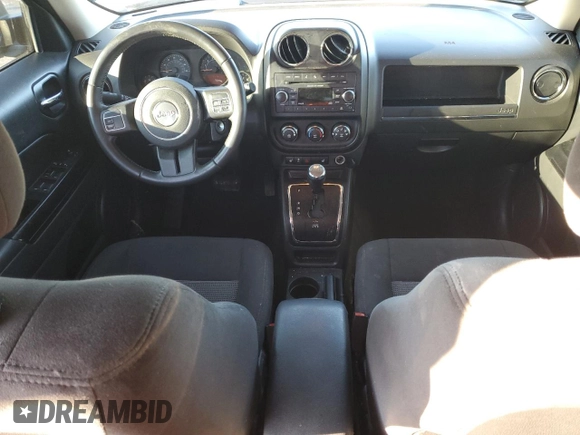2017 Jeep Patriot Latitude with VIN 1C4NJPFB9HD103023, listed as a Copart auction lot 89003275 with 70,738 mi miles and Salvage Title. Bid and sale history available at DreamBid. Image 8.