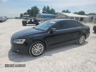 2014 Volkswagen Jetta SEL with VIN 3VWL07AJ1EM323701, listed as a Copart auction lot 58633545 with 164,070 mi miles and Salvage title. Bid and sale history available at DreamBid. Image 1.
