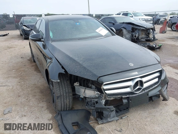 2019 Mercedes-Benz E 300 с VIN WDDZF4JB9KA547672, выставлен на аукционе IAAI как лот 41936530 с пробегом 67 332 миль миль и . История ставок и продаж доступна на DreamBid. Изображение 6.