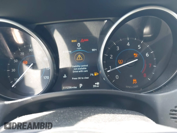 2018 Jaguar XE 25t Premium with VIN SAJAD4FX5JCP22618, listed as a IAAI auction lot 41910986 with 111,256 mi miles. Bid and sale history available at carsss.com. Image 7.