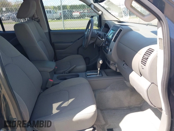 2016 Nissan Frontier SV z VIN 1N6AD0ER3GN754388, wystawiony jako IAAI lot #41971297 z przebiegiem 123 960 mil mil oraz . Historia ofert i sprzedaży dostępna na DreamBid. Obrazek 5.