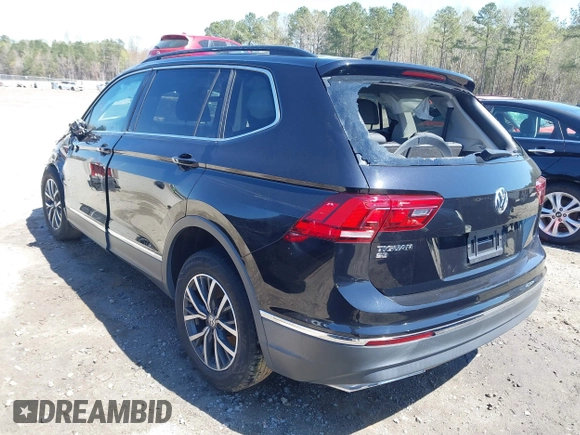 2020 Volkswagen Tiguan SE with VIN 3VV3B7AX1LM139519, listed as a IAAI auction lot 41890276 with 147,303 mi miles and . Bid and sale history available at DreamBid. Image 3.
