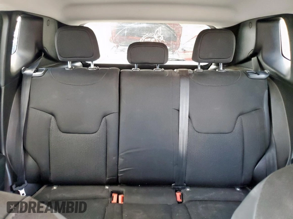2018 Jeep Renegade Latitude с VIN ZACCJABB6JPH96151, выставлен на аукционе Copart как лот 59814345 с пробегом 88 607 миль миль и Списание • Salvage title. История ставок и продаж доступна на DreamBid. Изображение 10.