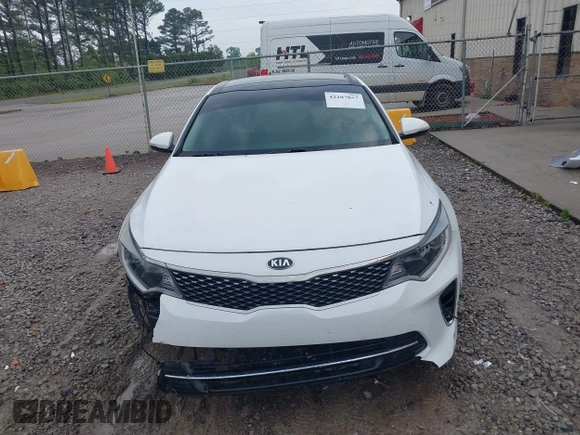 2018 Kia Optima LX z VIN 5XXGT4L3XJG246489, wystawiony jako IAAI lot #42107857 z przebiegiem 76 259 mil mil oraz . Historia ofert i sprzedaży dostępna na DreamBid. Obrazek 13.