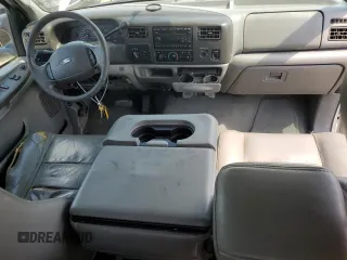 2004 Ford Super Duty F-250 XL with VIN 1FTNX21P14EC94526, listed as a Copart auction lot 71207774 with 176,238 mi miles and Salvage Title. Bid and sale history available at carsss.com. Image 8.