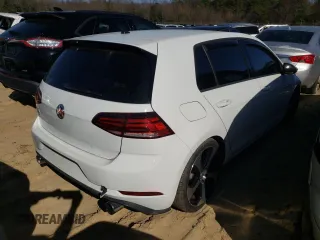 2018 Volkswagen Golf GTI S with VIN 3VW547AUXJM290814, listed as a Copart auction lot 41943153 with 25,153 mi miles. Bid and sale history available at carsss.com. Image 3.