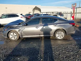 2022 Nissan Altima 2.5 S with VIN 1N4BL4BV8NN316083, listed as a IAAI auction lot 41437171 with 88,158 mi miles. Bid and sale history available at carsss.com. Image 14.
