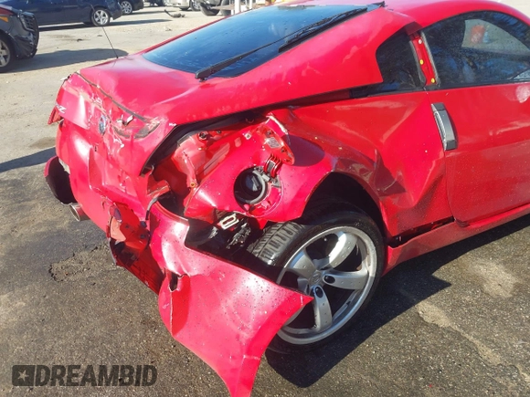 2007 Nissan 350Z Touring with VIN JN1BZ34E87M550297, listed as a IAAI auction lot 41993683 with 127,973 mi miles. Bid and sale history available at carsss.com. Image 6.