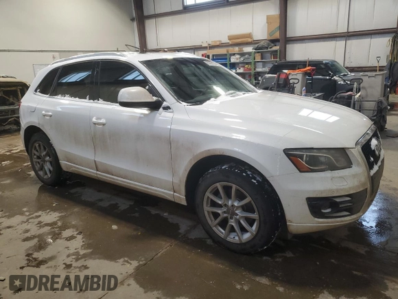 2012 Audi Q5 Premium z VIN WA1LKCFP5CA036532, wystawiony jako Copart lot #85296174 z przebiegiem 245 253 mil mil oraz Szkoda całkowita • Salvage title. Historia ofert i sprzedaży dostępna na DreamBid. Obrazek 4.