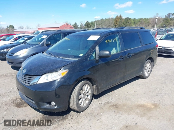 2012 Toyota Sienna XLE with VIN 5TDDK3DC1CS047105, listed as a IAAI auction lot 41901541 with 176,476 mi miles. Bid and sale history available at carsss.com. Image 17.