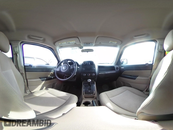 2014 Jeep Patriot Latitude with VIN 1C4NJRFB0ED778170, listed as a IAAI auction lot 41870418 with 54,624 mi miles. Bid and sale history available at carsss.com. Image 19.