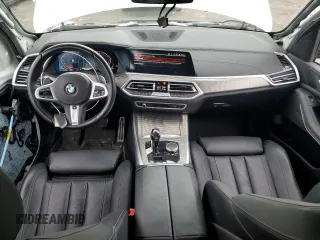 2021 BMW X5 xDrive40i z VIN 5UXCR6C08M9F27126, wystawiony jako Copart lot #51867935 z przebiegiem 16 951 mil mil oraz Szkoda całkowita • Salvage title. Historia ofert i sprzedaży dostępna na DreamBid. Obrazek 8.