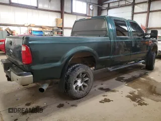 2008 Ford Super Duty F-250 SRW XL with VIN 1FTSW21R58ED91533, listed as a Copart auction lot 89277685 with 206,021 mi miles and Salvage Title. Bid and sale history available at carsss.com. Image 3.