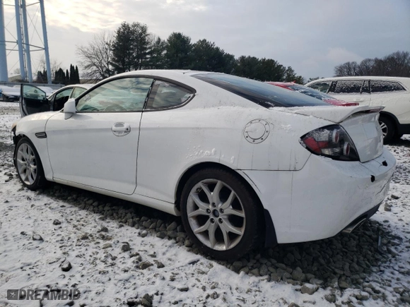 2008 Hyundai Tiburon GT with VIN KMHHN66F68U269896, listed as a Copart auction lot 87502765 with 196,437 mi miles and Salvage Title. Bid and sale history available at carsss.com. Image 2.