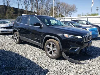 2019 Jeep Cherokee Limited with VIN 1C4PJMDX2KD239989, listed as a Copart auction lot 54590685 with 87,568 mi miles and Salvage title. Bid and sale history available at DreamBid. Image 4.