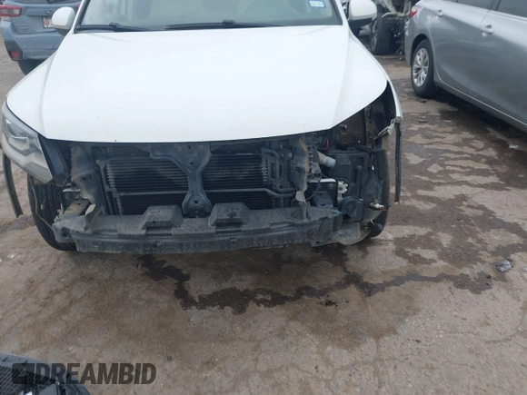 2016 Volkswagen Tiguan S with VIN WVGBV7AX0GW550784, listed as a IAAI auction lot 41817544 with 109,246 mi miles and . Bid and sale history available at DreamBid. Image 6.