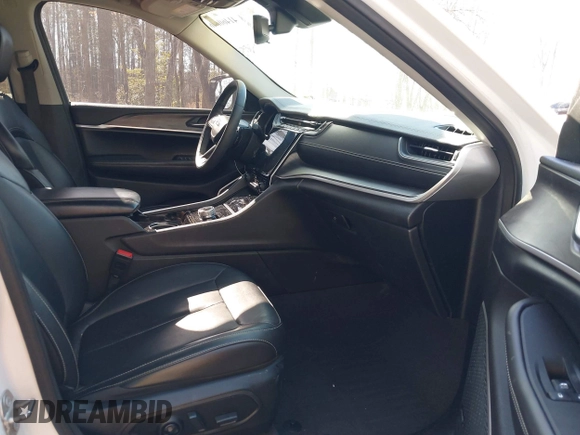 2021 Jeep Grand Cherokee Limited z VIN 1C4RJJBG6M8193198, wystawiony jako IAAI lot #41460646 z przebiegiem 39 557 mil mil oraz . Historia ofert i sprzedaży dostępna na DreamBid. Obrazek 5.