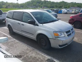 2008 Dodge Grand Caravan SE with VIN 1D8HN44H68B100343, listed as a IAAI auction lot 42126581 with 228,669 mi miles and . Bid and sale history available at DreamBid. Image 1.