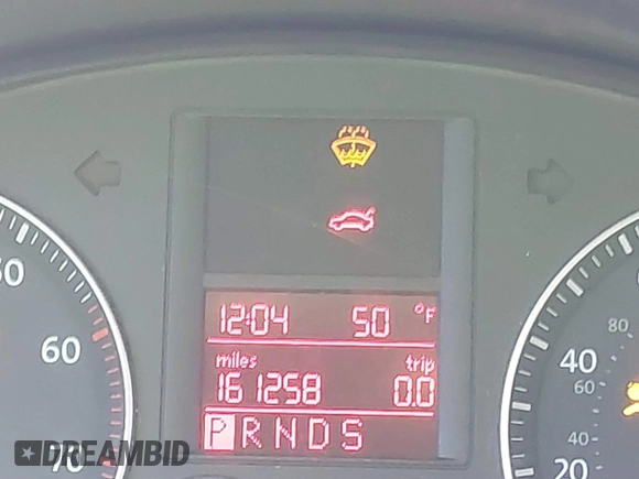 2006 Volkswagen Jetta 2.5L z VIN 3VWRF71K76M703564, wystawiony jako IAAI lot #41414316 z przebiegiem 161 258 mil mil oraz . Historia ofert i sprzedaży dostępna na DreamBid. Obrazek 15.