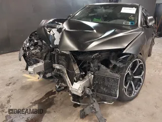 2019 Lamborghini Urus z VIN ZPBUA1ZL4KLA03222, wystawiony jako IAAI lot #41920029 z przebiegiem 57 055 mil mil oraz . Historia ofert i sprzedaży dostępna na DreamBid. Obrazek 6.